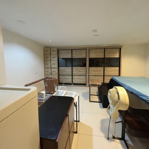 3sty + Basement, Elevated Semi D, Convenient, Air Well, Good Layout, Good Air Flow, Good Price, Serangoon garden Estate, Chuan Estate, Serangoon Estate, 6 Bedrooms, 4,500 sqft, Semi-Detached House For Sale, by Alex Ng, 500133277 - Basement Room - PropertyGuru.com.sg