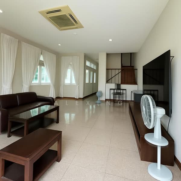 For Sale - 3sty + Basement, Elevated Semi D, Convenient, Air Well, Good Layout, Good Air Flow, Good Price