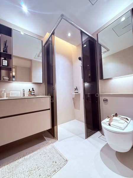 Union Square Residences, 28 Havelock Road,, 2 Bedrooms, 710 sqft, Condominium For Sale, by Grace Yeo Leng Leng 杨凌凌, 500133279 - Bathroom - PropertyGuru.com.sg