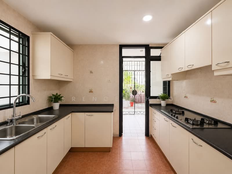 Westville, Westwood Avenue, 7 Bedrooms, 3,830 sqft, Corner Terrace For Sale, by Terence Choo, 500133284 - Kitchen - PropertyGuru.com.sg