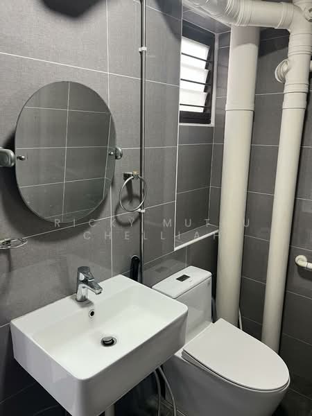 154 Simei Street 1, 154 Simei Street 1, 3 Bedrooms, 1,313 sqft, HDB Flat For Rent, by Ricky Muthu Chelliah, 500133287 - Common Bathroom - PropertyGuru.com.sg