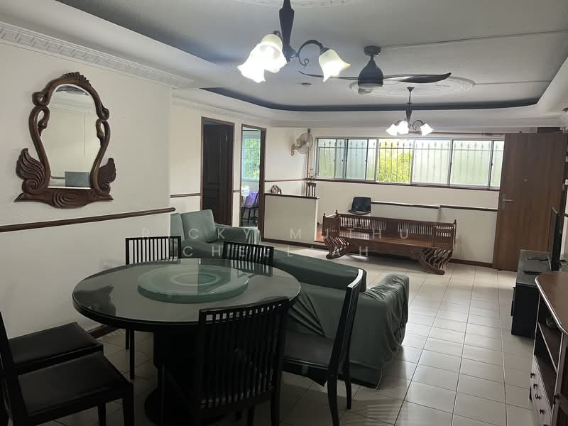 154 Simei Street 1, 154 Simei Street 1, 3 Bedrooms, 1,313 sqft, HDB Flat For Rent, by Ricky Muthu Chelliah, 500133287 - Dining Area - PropertyGuru.com.sg
