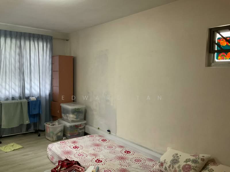 919 Jurong West Street 91, 919 Jurong West Street 91, 3 Bedrooms, 1,313 sqft, HDB Flat For Sale, by Edward Tan, 500133303 - Bedroom - PropertyGuru.com.sg