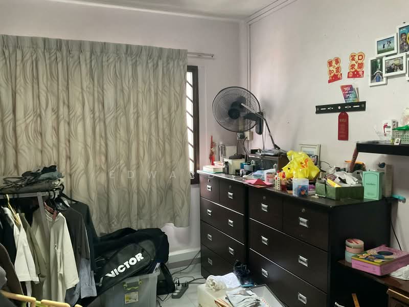 919 Jurong West Street 91, 919 Jurong West Street 91, 3 Bedrooms, 1,313 sqft, HDB Flat For Sale, by Edward Tan, 500133303 - Bedroom - PropertyGuru.com.sg