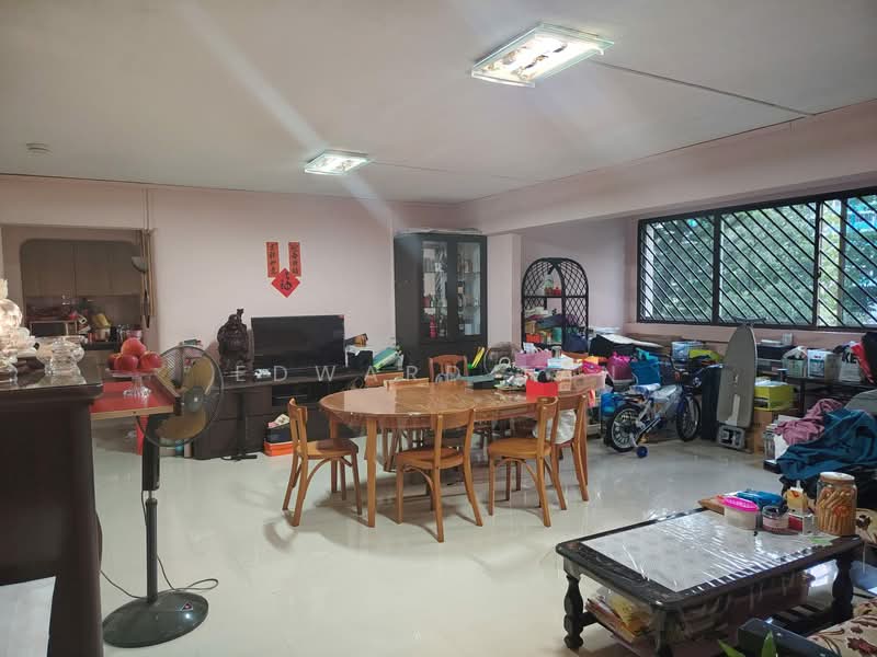 919 Jurong West Street 91, 919 Jurong West Street 91, 3 Bedrooms, 1,313 sqft, HDB Flat For Sale, by Edward Tan, 500133303 - Living Room - PropertyGuru.com.sg