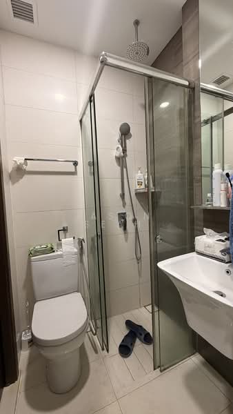 Forte Suites, 88 Mergui Road, 2 Bedrooms, 678 sqft, Condominium For Sale, by Jason Seah, 500133317 - Bathroom - PropertyGuru.com.sg
