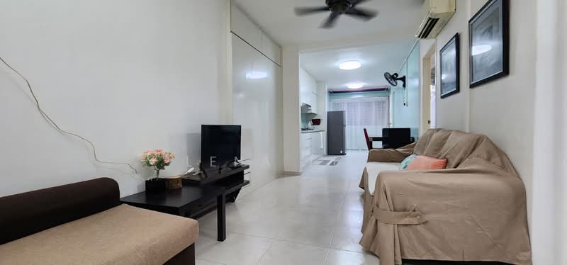 2 rooms 1 toilet blk 138 Marsiling agent fee apply, Marsiling road, 2 Bedrooms, 500 sqft, HDB Flat For Rent, by Lena Lee, 500133328 - Living Room - PropertyGuru.com.sg