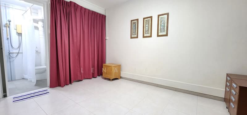 2 rooms 1 toilet blk 138 Marsiling agent fee apply, Marsiling road, 2 Bedrooms, 500 sqft, HDB Flat For Rent, by Lena Lee, 500133328 - Bathroom - PropertyGuru.com.sg