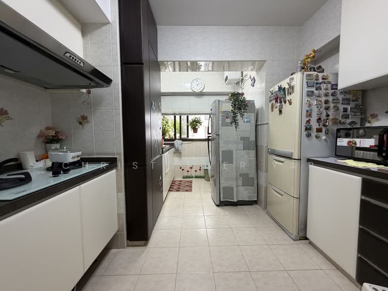 147 Lorong 2 Toa Payoh, 147 Lorong 2 Toa Payoh, Room Rental, 120 sqft, HDB Flat For Rent, by Christopher Yap, 500133329 - Kitchen - PropertyGuru.com.sg