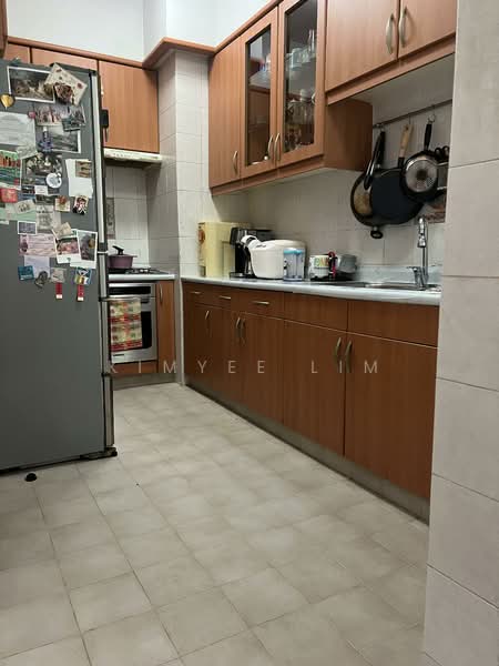 Sunrise Gardens, 53 Sunrise Gardens, 3 Bedrooms, 1,443 sqft, Condominium For Sale, by Kimyee Lim, 500133341 - Kitchen - PropertyGuru.com.sg