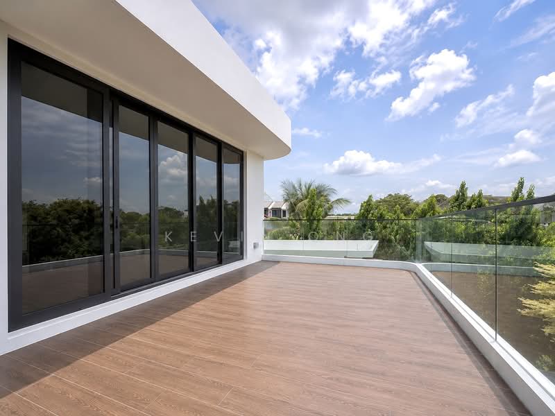 Henry Park, 1 Mount Sinai Road, 5 Bedrooms, 12,110 sqft, Semi-Detached House For Sale, by Kevin Ong, 500133342 - Balcony - PropertyGuru.com.sg