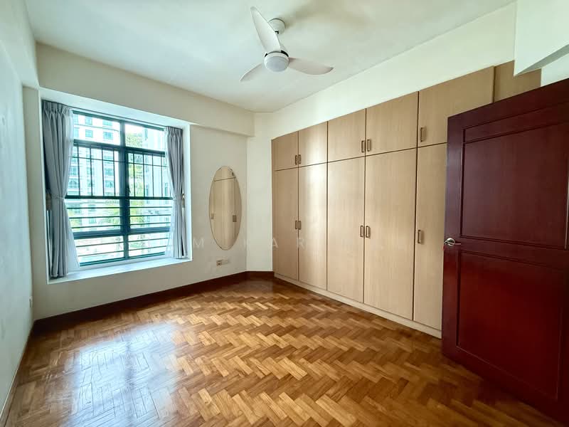The Hillside, 341 Upper Bukit Timah Road, 3 Bedrooms, 1,302 sqft, Condominium For Rent, by Lim Kar Gee, 500133348 - Bedroom - PropertyGuru.com.sg
