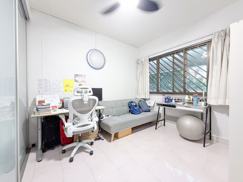 1 Toh Yi Drive, 1 Toh Yi Drive, 4 Bedrooms, 1,378 sqft, HDB Flat For Sale, by Sherris Hui, 500133368 - Study - PropertyGuru.com.sg