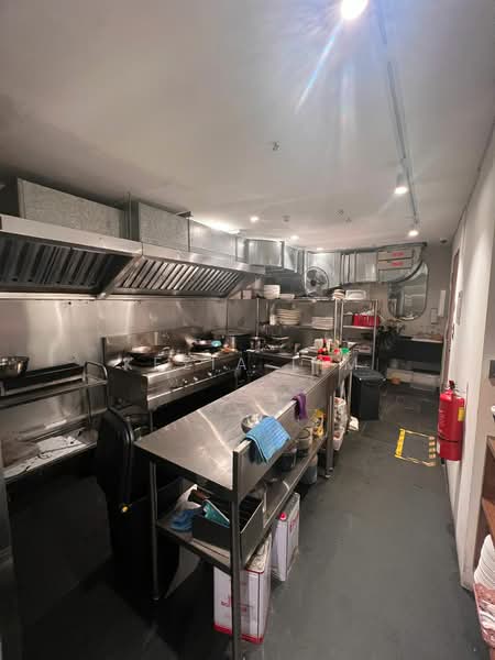 Restaurant Space at Mosque Street (Shophouse), Boat Quay / Raffles Place / Marina, 3,100 sqft, Food & Beverage For Rent, by Kezia Lim, 500133402 - Kitchen - CommercialGuru.com.sg