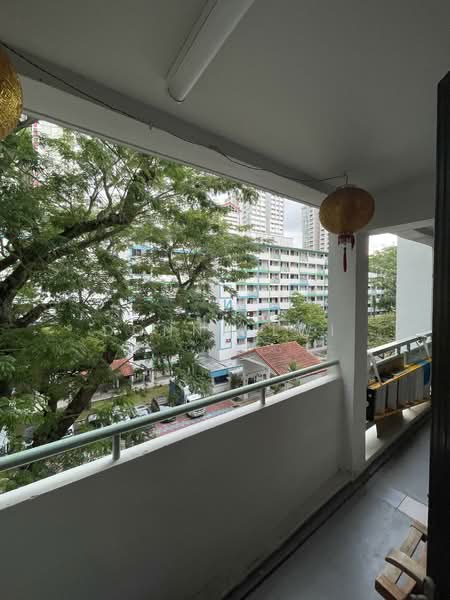 8 Jalan Bukit Ho Swee, 8 Jalan Bukit Ho Swee, Room Rental, 150 sqft, HDB Flat For Rent, by Donna Lwi, 500133405 - Balcony - PropertyGuru.com.sg
