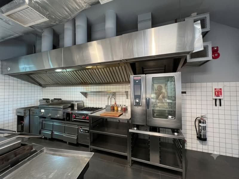 Restaurant Space at Amoy Street (Shophouse), Boat Quay / Raffles Place / Marina, 1,980 sqft, Food & Beverage For Rent, by Kezia Lim, 500133412 - Kitchen - CommercialGuru.com.sg