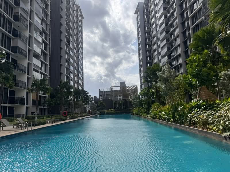 Penrose, 20 Sims Drive, 1 Bedroom, 484 sqft, Condominium For Rent, by June Hung, 500133437 - Exterior - PropertyGuru.com.sg