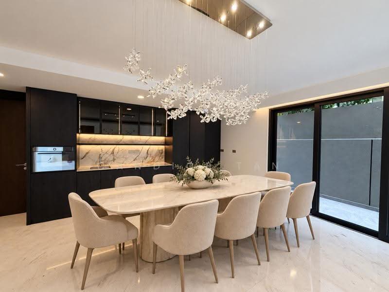 Rare Watten Brand New Detached 7 bedrooms, Hillcrest / Watten/ Shelford Road, Tanglin / Holland / Bukit Timah, 7 Bedrooms, 9,614 sqft, Detached House For Sale, by Candice Tan, 500133441 - Dining Room - PropertyGuru.com.sg