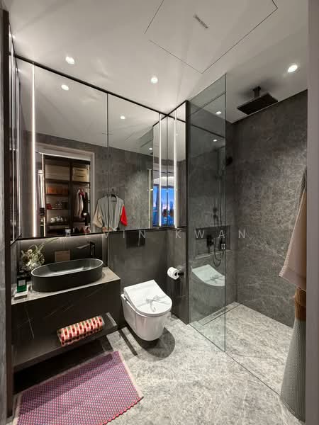 W Residences Marina View - Singapore, 22 Marina View, 3 Bedrooms, 1,195 sqft, Condominium For Sale, by Alvin Kwan, 500133444 - Bathroom - PropertyGuru.com.sg