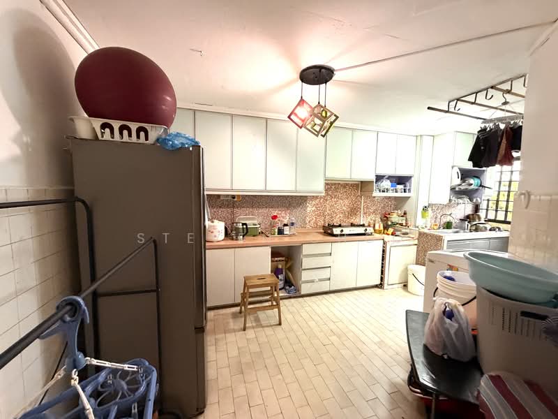 141 Yishun Ring Road, 141 Yishun Ring Road, 3 Bedrooms, 764 sqft, HDB Flat For Rent, by Steven Choo, 500133450 - Kitchen - PropertyGuru.com.sg