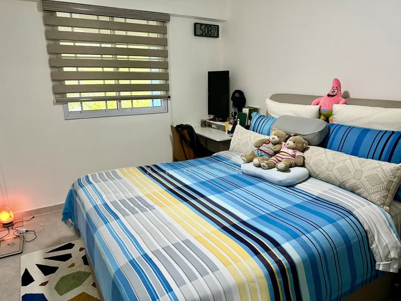 537 Bedok North Street 3, 537 Bedok North Street 3, 2 Bedrooms, 732 sqft, HDB Flat For Sale, by Carol Ng, 500133454 - Bedroom - PropertyGuru.com.sg