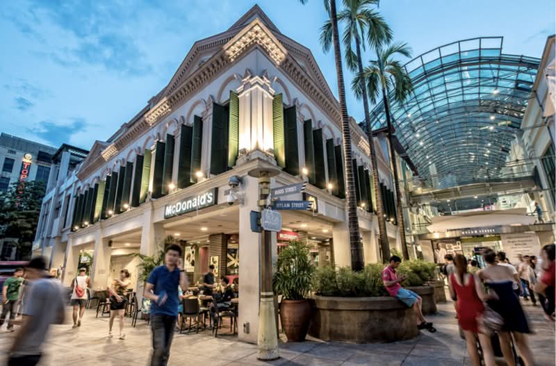 Restaurant Space at Bugis Junction, , 3,100 sqft, Food & Beverage For Rent, by Kezia Lim, 500133457 - Exterior - CommercialGuru.com.sg