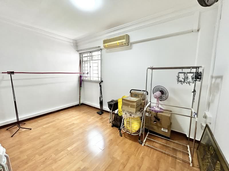 100 Bedok North Avenue 4, 100 Bedok North Avenue 4, 3 Bedrooms, 990 sqft, HDB Flat For Sale, by Sharifah Kamariah, 500133460 - Interior - PropertyGuru.com.sg