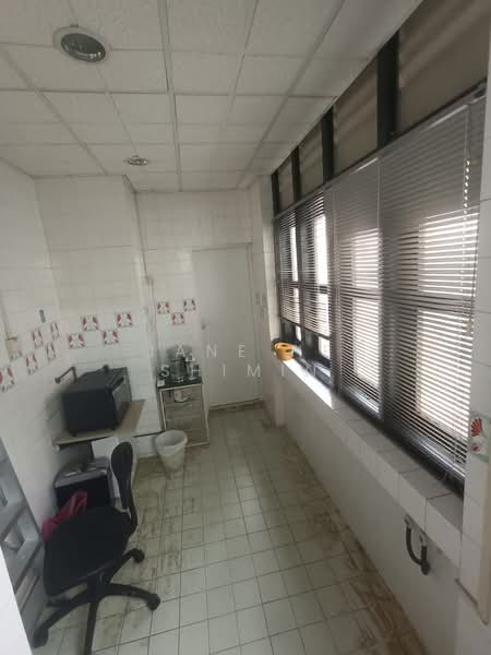 Sago Street : Retail, 17 Trengganu Street, 640 sqft, Shop / Shophouse For Rent, by Jane He Shimin, 500133467 - Kitchen - CommercialGuru.com.sg