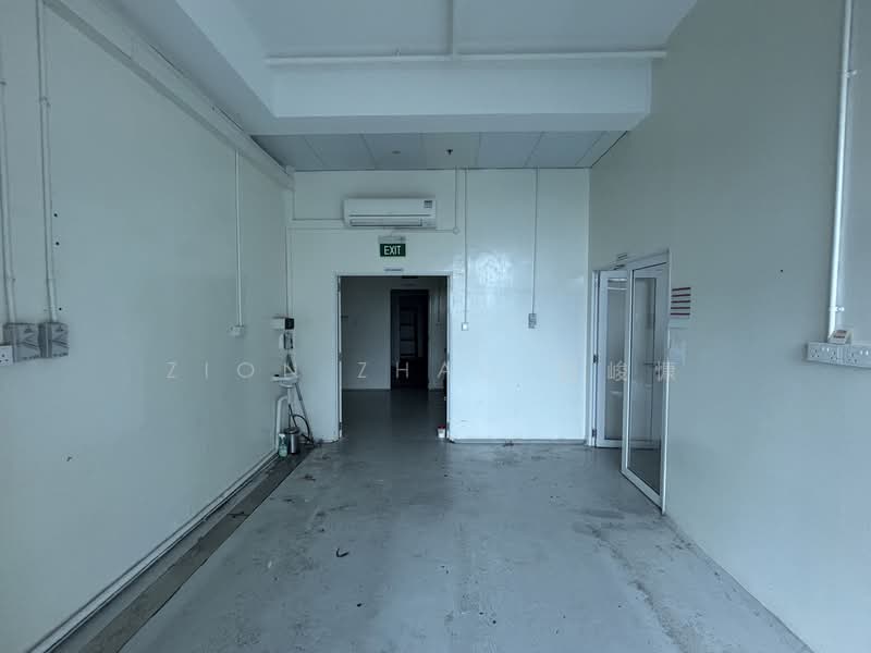 Mandai Foodlink, 5 Mandai Link, 3,606 sqft, Factory / Workshop (B2) For Rent, by Zion Zhao 赵峻慷, 500133472 - Entrance - CommercialGuru.com.sg
