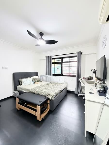 296E Choa Chu Kang Avenue 2, 296E Choa Chu Kang Avenue 2, 3 Bedrooms, 1,313 sqft, HDB Flat For Sale, by Nona Kirana, 500133474 - Bedroom - PropertyGuru.com.sg