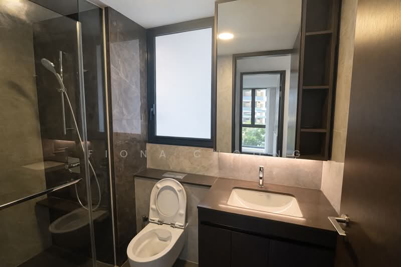 Tembusu Grand, 94 Jalan Tembusu, Room Rental, 100 sqft, Condominium For Rent, by Fiona Choong, 500133477 - Bathroom - PropertyGuru.com.sg