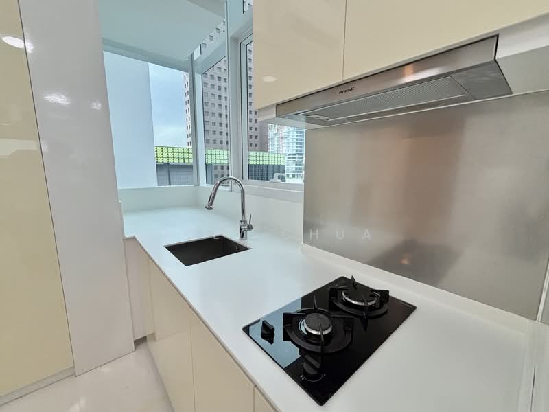 76 Shenton, 76 Shenton Way, 1 Bedroom, 592 sqft, Apartment For Rent, by Joey Chua, 500133478 - Kitchen - PropertyGuru.com.sg