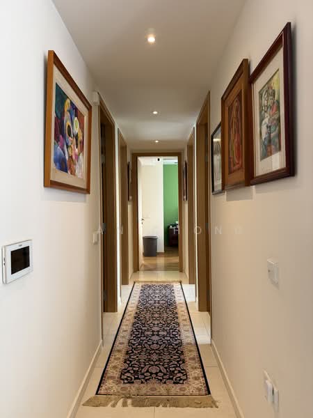 Twin VEW, 91 West Coast Vale, 4 Bedrooms, 1,378 sqft, Condominium For Sale, by Ivan Chong, 500133481 - Corridor - PropertyGuru.com.sg