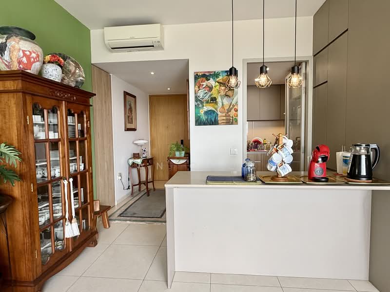Twin VEW, 91 West Coast Vale, 4 Bedrooms, 1,378 sqft, Condominium For Sale, by Ivan Chong, 500133481 - Dry kitchen with ample storage  - PropertyGuru.com.sg