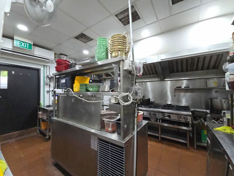 Restaurant Space at Sago Street (Shophouse), , 1,200 sqft, Food & Beverage For Rent, by Kezia Lim, 500133528 - Kitchen - CommercialGuru.com.sg