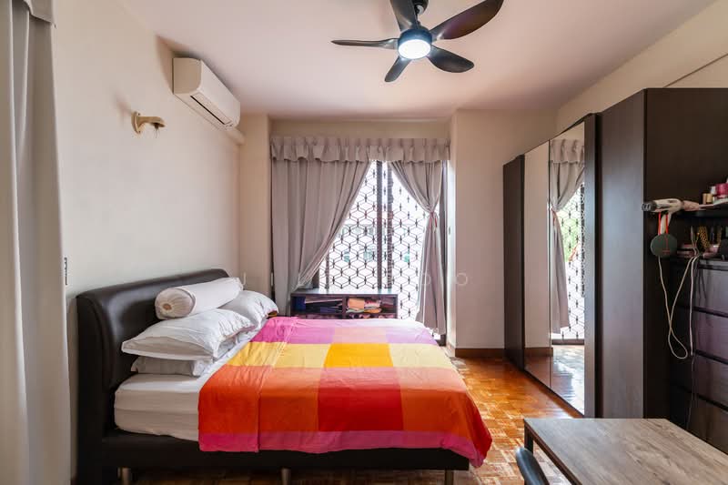 Jalan Selanting, Jalan Selanting / Jalan Layang - Layang, 6 Bedrooms, 3,200 sqft, Semi-Detached House For Sale, by Jill Poo, 500133532 - Bedroom - PropertyGuru.com.sg