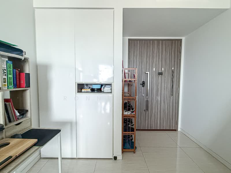 Sky Vue, 1 Bishan Street 15, 2 Bedrooms, 797 sqft, Condominium For Sale, by Ronnie Tan, 500133543 - Entrance - PropertyGuru.com.sg