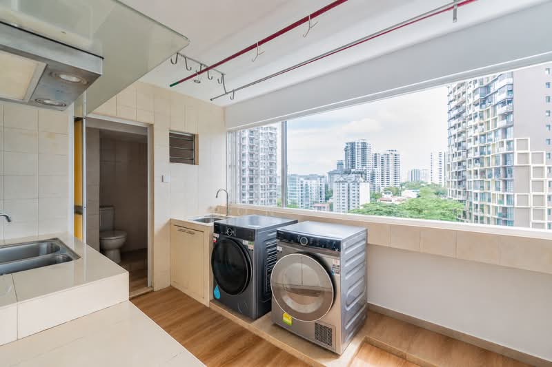 Leonie Towers, 28 Leonie Hill, 4 Bedrooms, 3,251 sqft, Apartment For Rent, by Daron Ang, 500133553 - Yard Area - #PropertyPartners - PropertyGuru.com.sg