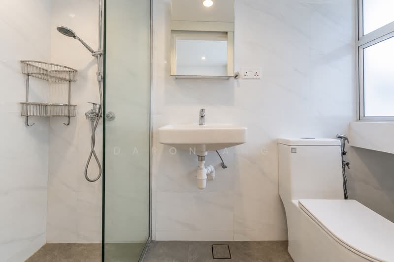 Leonie Towers, 28 Leonie Hill, 4 Bedrooms, 3,251 sqft, Apartment For Rent, by Daron Ang, 500133553 - Common Bath - #PropertyPartners - PropertyGuru.com.sg