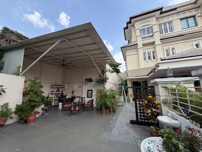 Parry Green, 47 Limbok Terrace, 6 Bedrooms, 3,900 sqft, Corner Terrace For Sale, by Shu Ying, 500133556 - Exterior - PropertyGuru.com.sg
