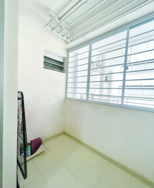 452 Yishun Ring Road, 452 Yishun Ring Road, 3 Bedrooms, 990 sqft, HDB Flat For Sale, by Jowell Chia 谢炳耀, 500133579 - Yard Area - PropertyGuru.com.sg