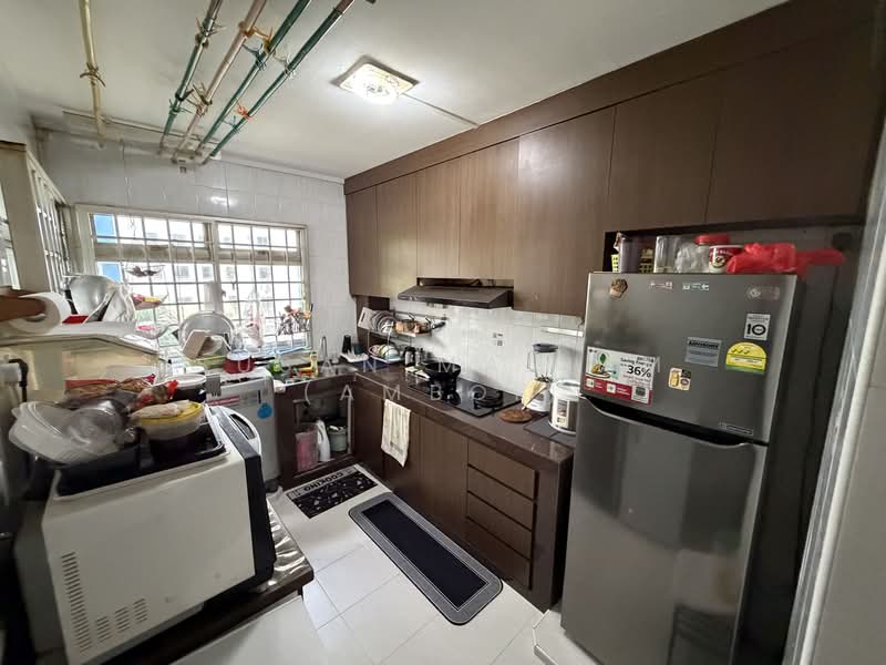 626 Woodlands Avenue 6, 626 Woodlands Avenue 6, 3 Bedrooms, 990 sqft, HDB Flat For Sale, by Susan Mariam (Amboi), 500133588 - Kitchen - PropertyGuru.com.sg