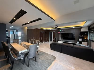 For Sale - 345 Woodlands Street 32
