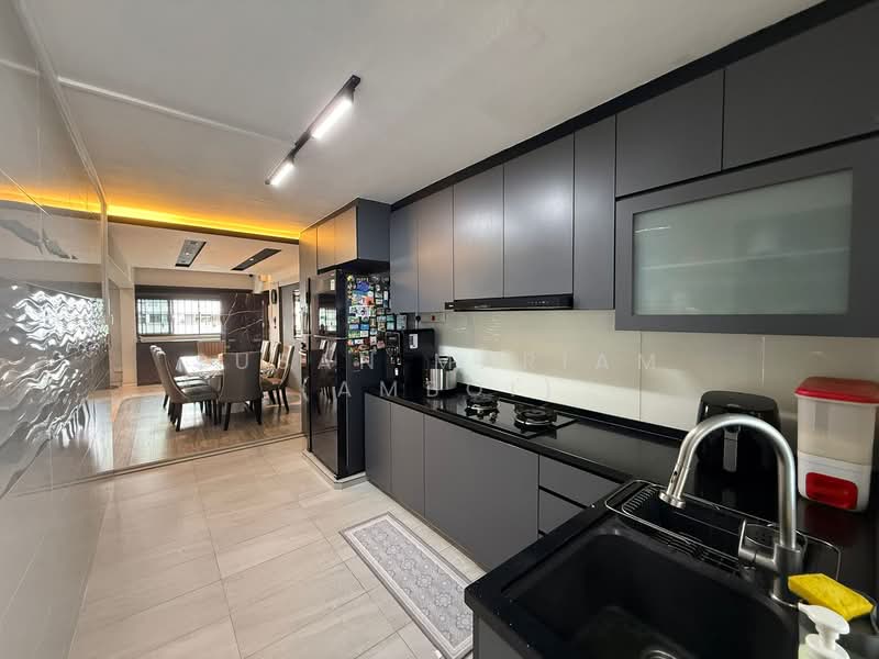 345 Woodlands Street 32, 345 Woodlands Street 32, 3 Bedrooms, 1,313 sqft, HDB Flat For Sale, by Susan Mariam (Amboi), 500133595 - Kitchen - PropertyGuru.com.sg
