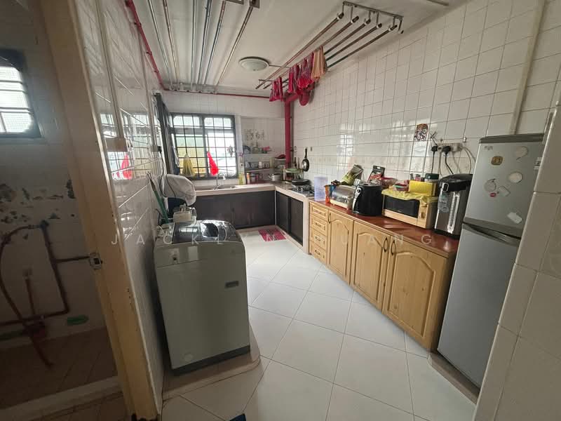 314 Sembawang Drive, 314 Sembawang Drive, Room Rental, 100 sqft, HDB Flat For Rent, by Jacklyn Huang, 500133613 - Kitchen - PropertyGuru.com.sg