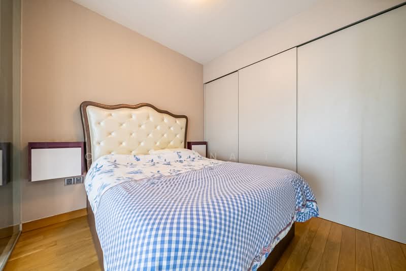 Eight Riversuites, 10 Whampoa East, 1 Bedroom, 818 sqft, Condominium For Rent, by Christina Tan, 500133615 - Bedroom - PropertyGuru.com.sg