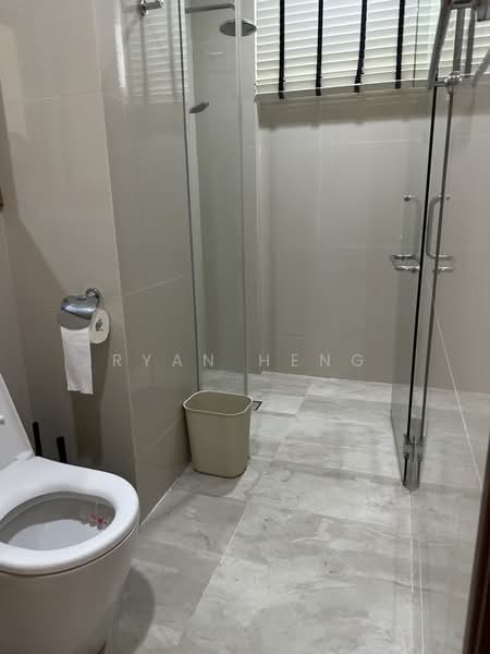 Priced to Sell – Renovated 2-Storey Semi-D | Near Kembangan MRT, , 4 Bedrooms, 4,000 sqft, Semi-Detached House For Sale, by Ryan Heng, 500133652 - Bathroom - PropertyGuru.com.sg