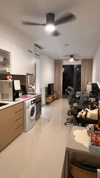 Treasure at Tampines, 57 Tampines Lane, 2 Bedrooms, 592 sqft, Condominium For Rent, by Catherine Ho Mei Yoke, 500133678 - Kitchen - PropertyGuru.com.sg