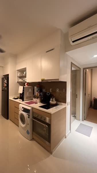 Treasure at Tampines, 57 Tampines Lane, 2 Bedrooms, 592 sqft, Condominium For Rent, by Catherine Ho Mei Yoke, 500133678 - Kitchen - PropertyGuru.com.sg