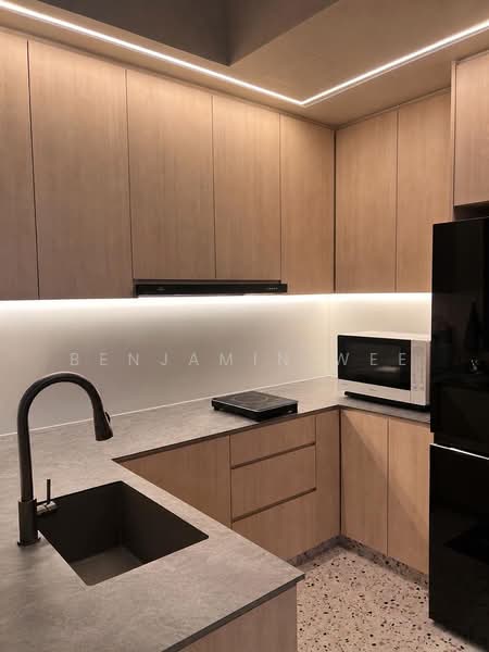 Loft @ Rangoon, 113 Rangoon Road, 2 Bedrooms, 882 sqft, Condominium For Sale, by Benjamin Wee, 500133687 - Kitchen - PropertyGuru.com.sg